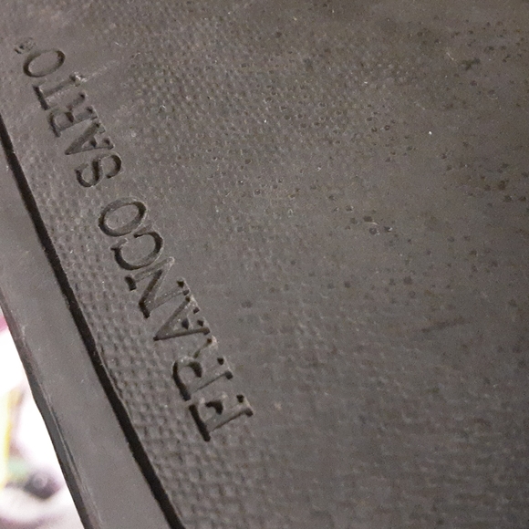 Shoes - Picture 2 of 3